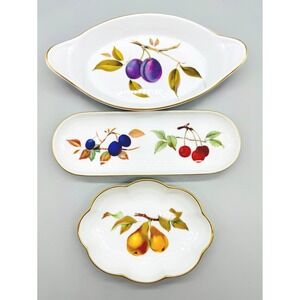 Royal Worcester Evesham Gold Trays White Porcelain Fruit Trim